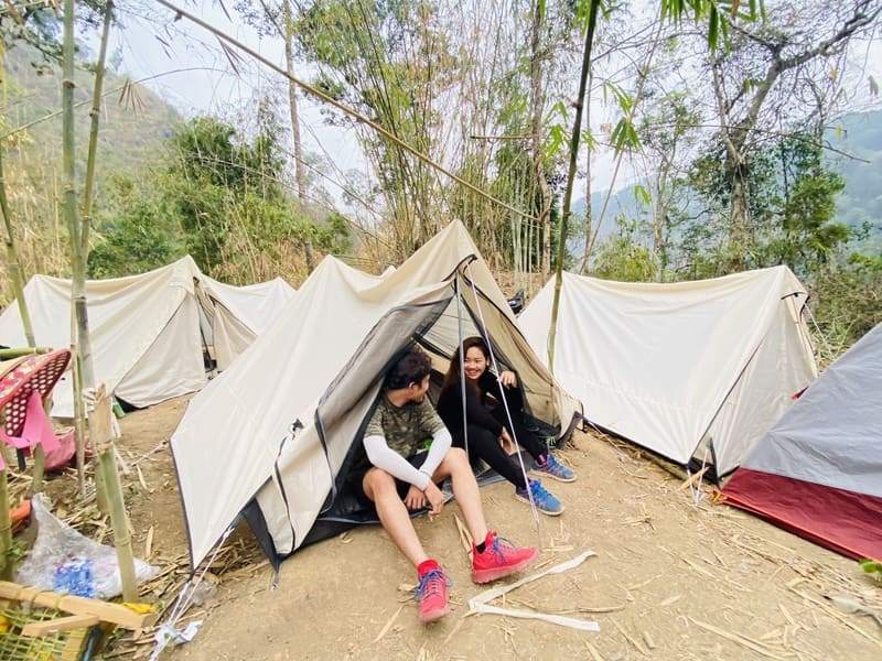 Cắm trại tại khu vực Thác Philieng