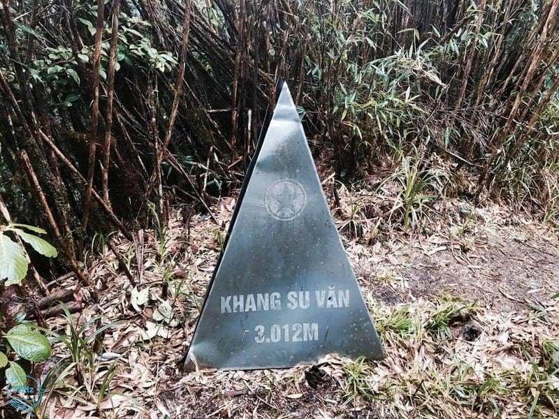 Khang Su Văn – đỉnh núi như thôi miên kẻ lữ hành - Top 10 đỉnh núi cao nhất Việt Nam