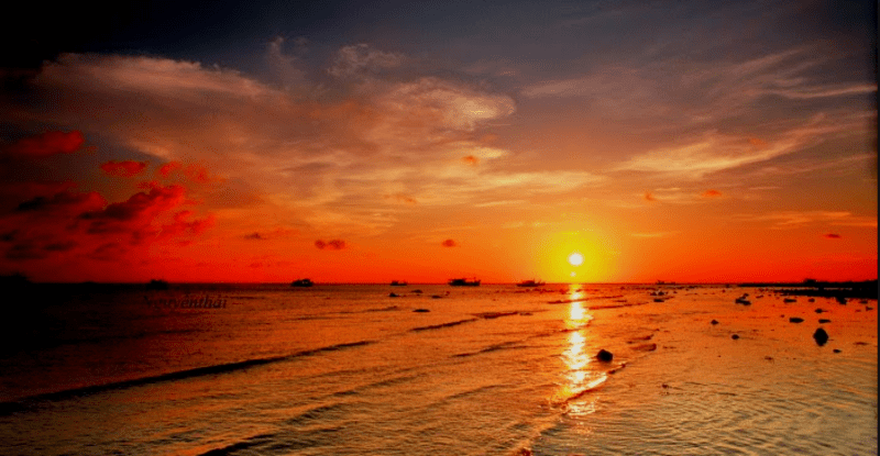 Thả hồn mình giữa chiều hoàng hôn yên bình tại Đảo Phú Quý