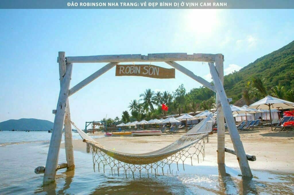 Đảo Robinson Nha Trang: Vẻ đẹp bình dị ở vịnh Cam Ranh