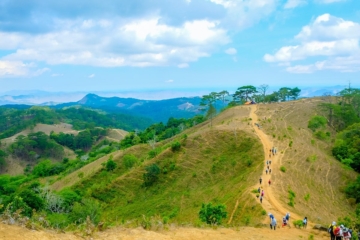 Khám phá top các cung đường trekking đẹp nhất Việt Nam