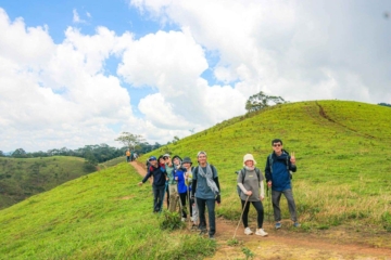 Vi Vu Khám Phá Với Top Các Tour Trekking Ở 52Hz