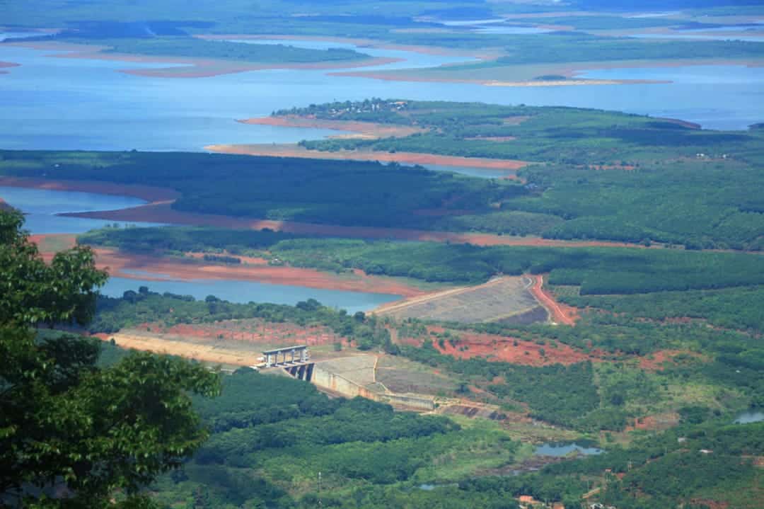 Hồ Thác Mơ Bình Phước là một hồ nước nhân tạo để cấp nước và phục vụ thủy điện